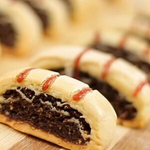 Biscotti all'Amarena Napoletani, Ripieni al Cioccolato e Amarena, Pasticceria Tradizionale, confezione da 6 pezzi